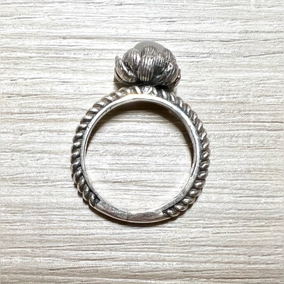 Vintage Handmade Oxidized Sterling Silver Moonstone Lotus Flower Ring, Size 6 - Picture 9 of 13